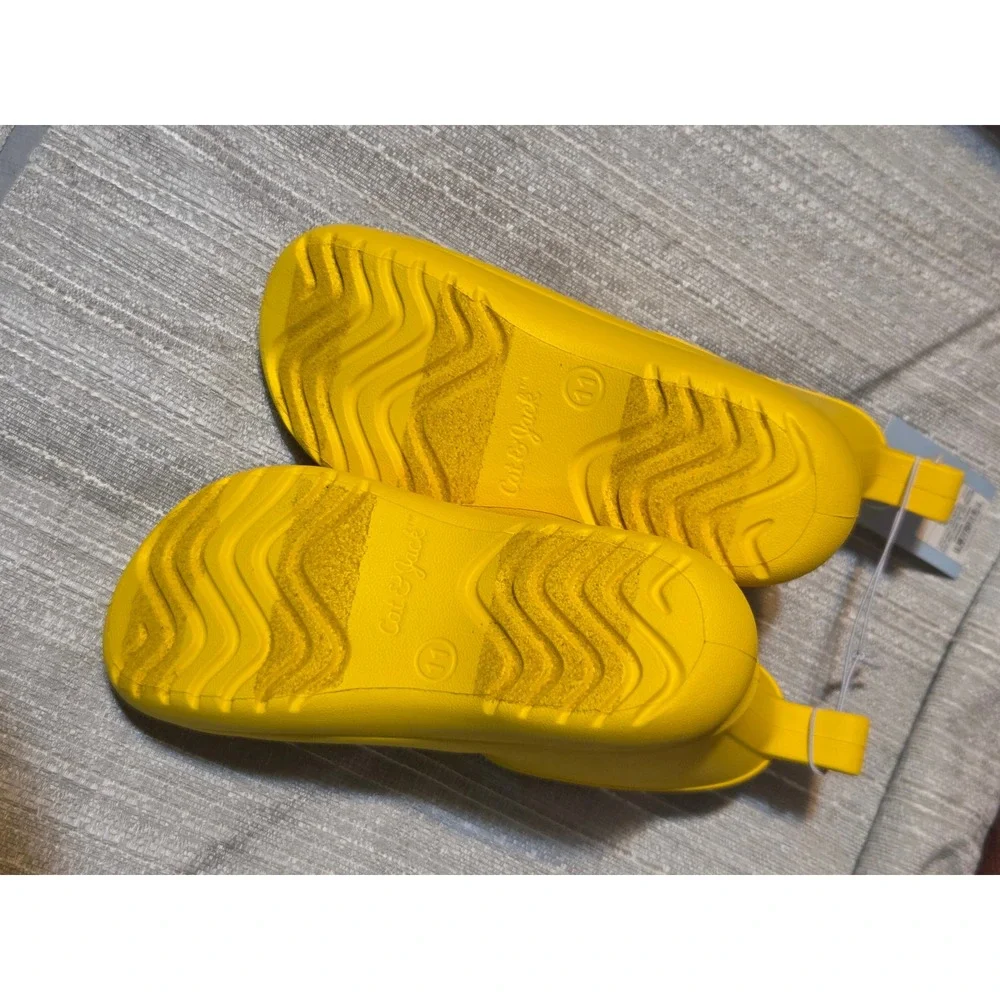 Cat & Jack Eli Kids Yellow Waterproof Rain Boots Size 11 Pull On EVA Unisex